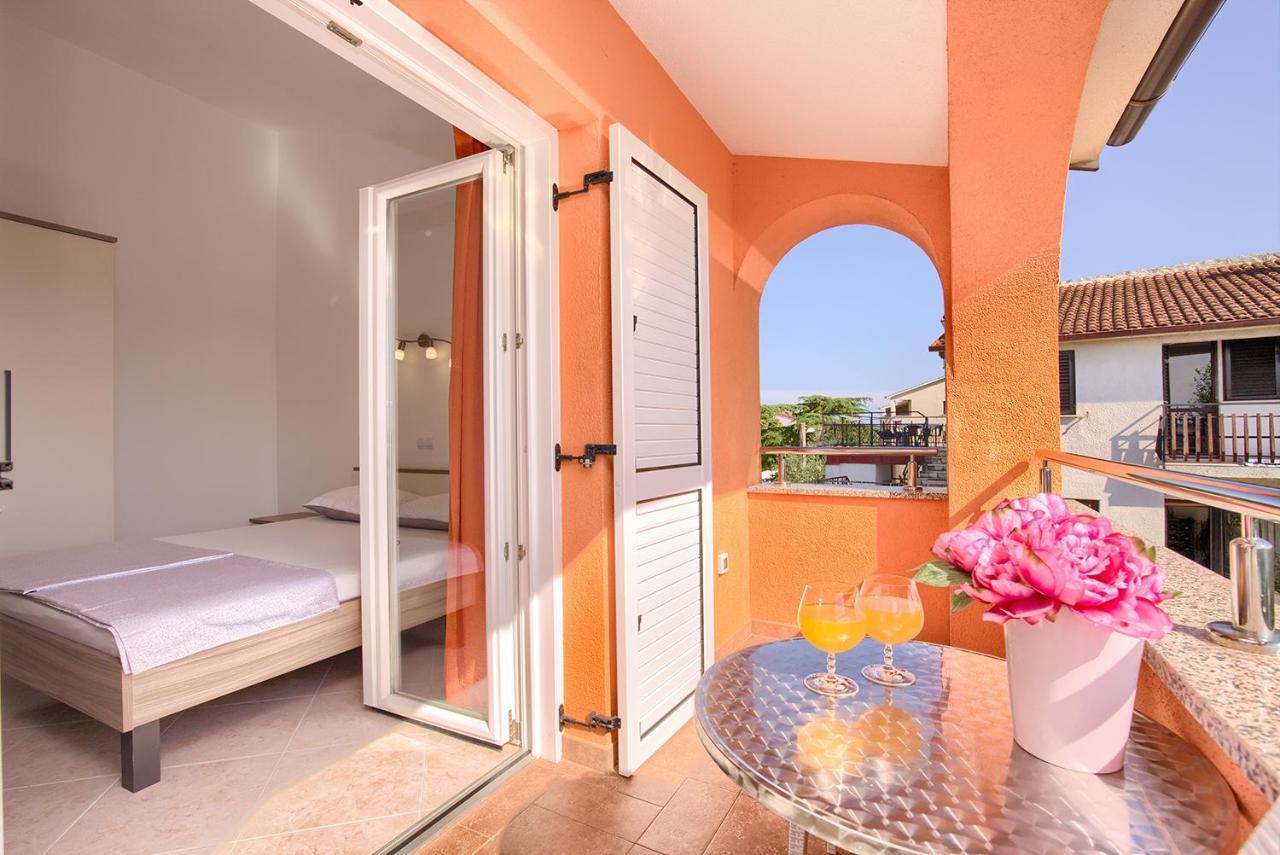 Apartments Orange Μεντουλίν Εξωτερικό φωτογραφία