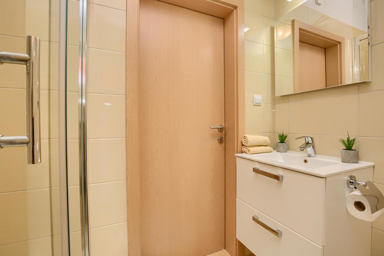 Apartments Orange Μεντουλίν Εξωτερικό φωτογραφία