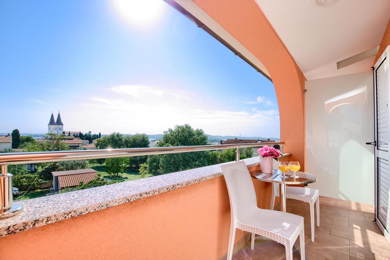 Apartments Orange Μεντουλίν Εξωτερικό φωτογραφία