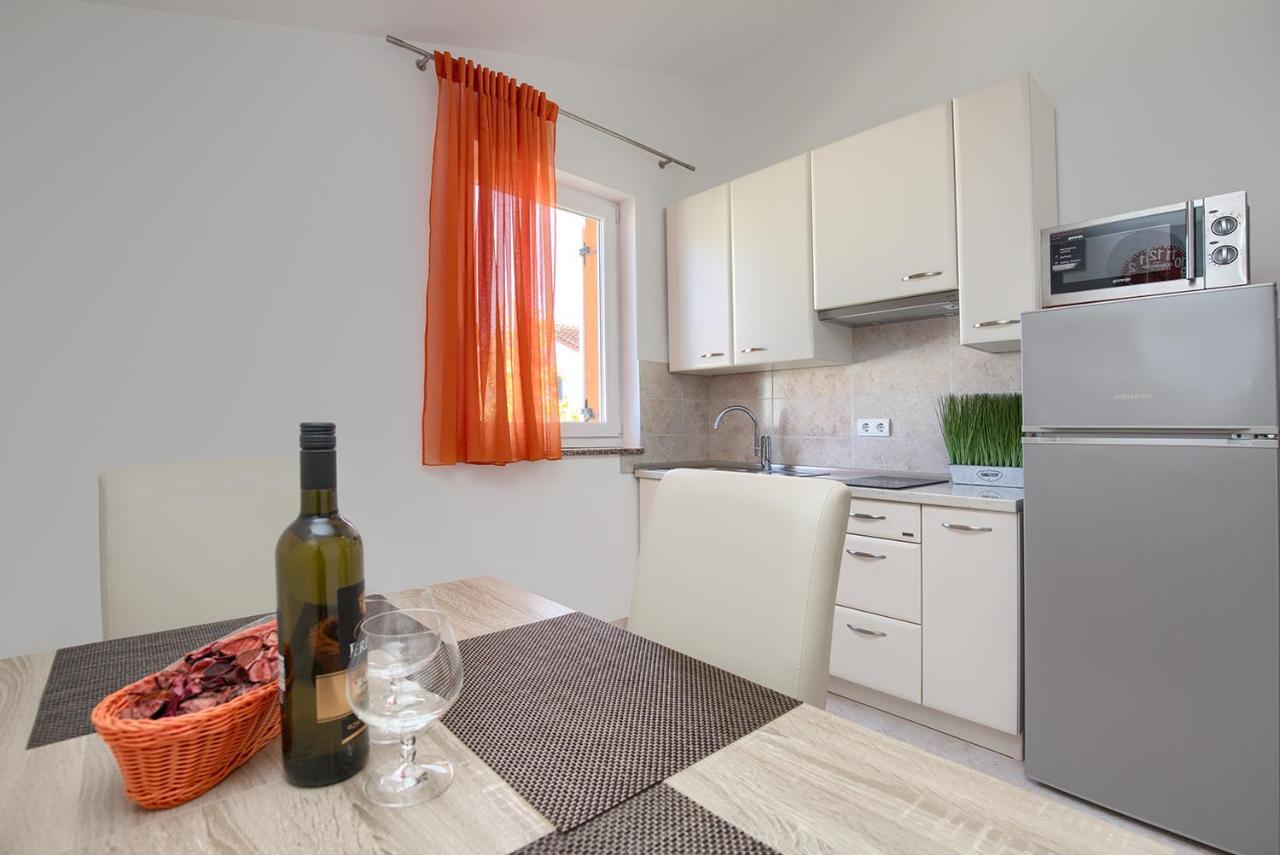 Apartments Orange Μεντουλίν Εξωτερικό φωτογραφία