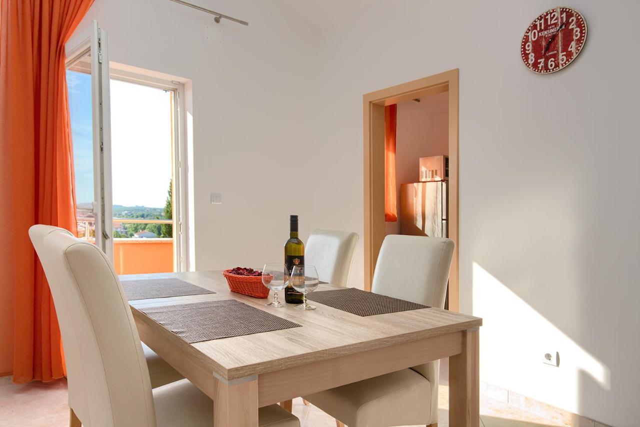 Apartments Orange Μεντουλίν Εξωτερικό φωτογραφία