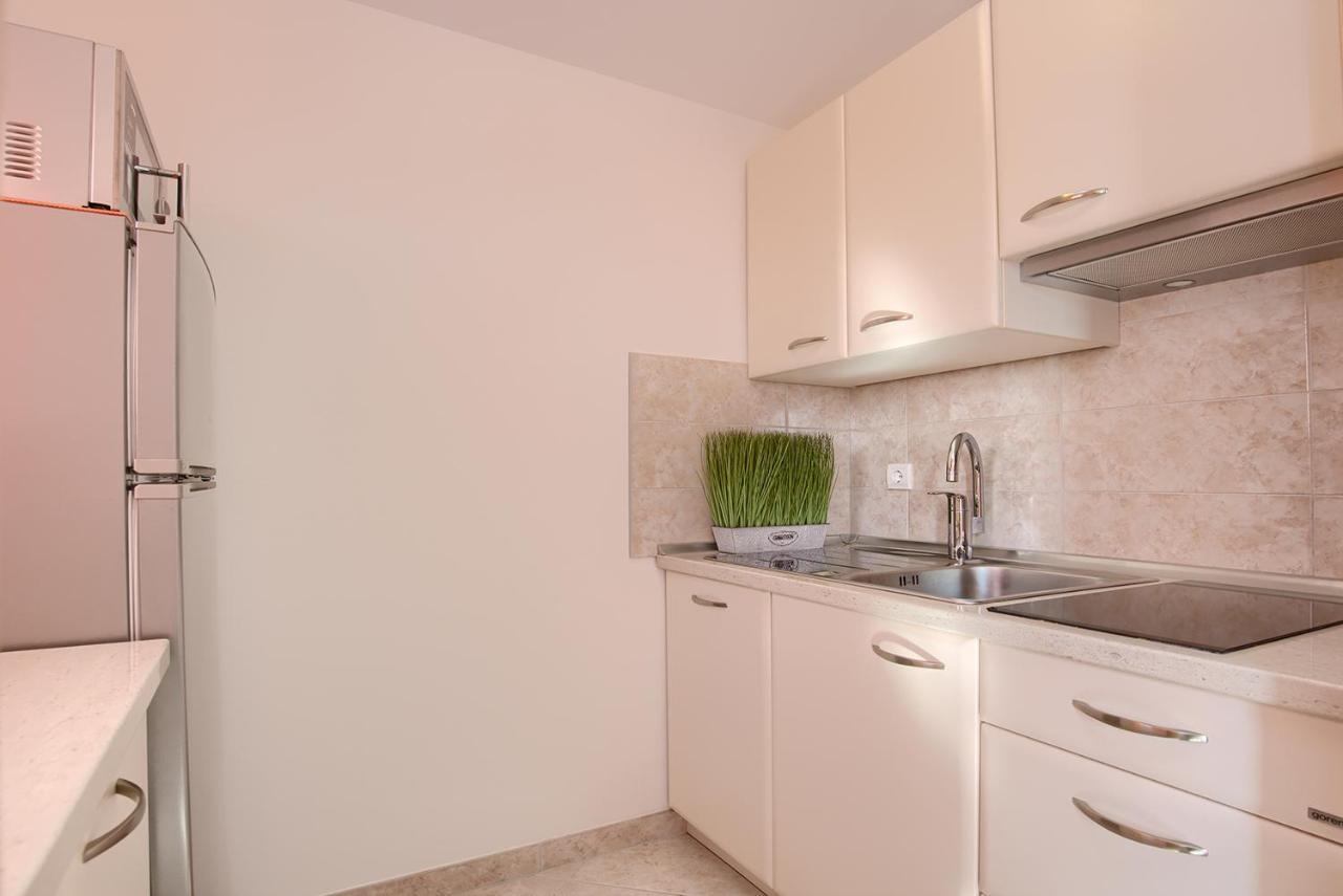 Apartments Orange Μεντουλίν Εξωτερικό φωτογραφία