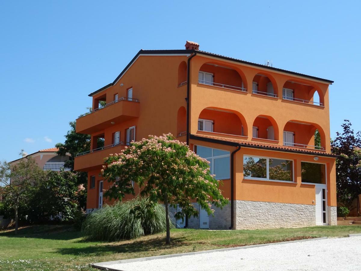 Apartments Orange Μεντουλίν Εξωτερικό φωτογραφία