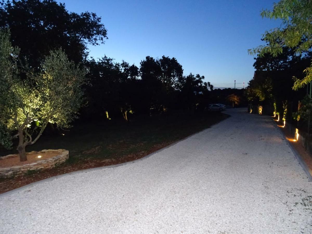 Apartments Orange Μεντουλίν Εξωτερικό φωτογραφία